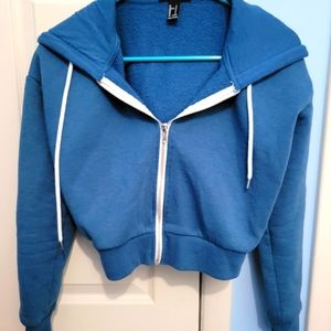 Soft fuzzy cropped zip up jacket, blue
